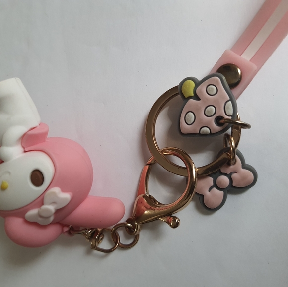 My Melody Keychain - Picture 4 of 4